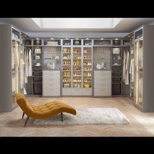 Meet your Posher, Anissa